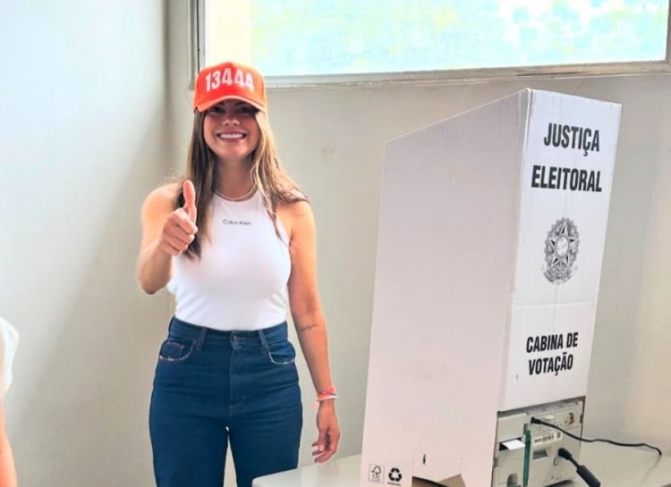 Pollyanna após votar na eleição de 2024 (Reprodução/Instagram)